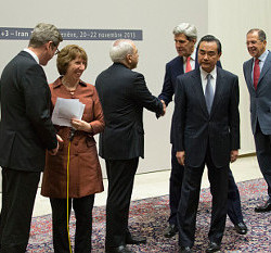 Smiles all around at Iranian nuclear talks